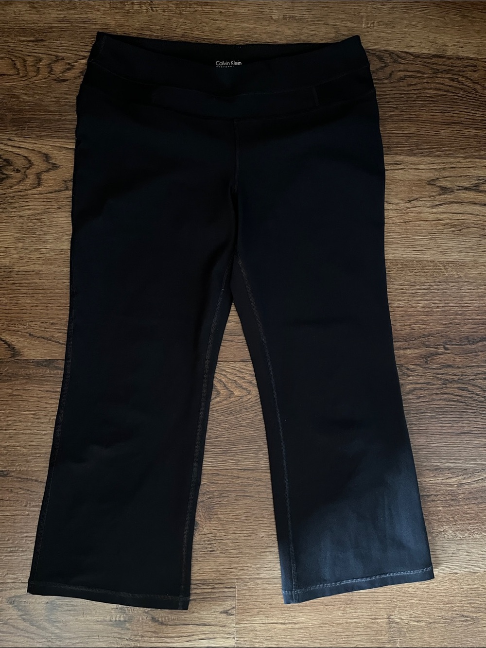 Womens Calvin Klein Black Cropped Leggings size M